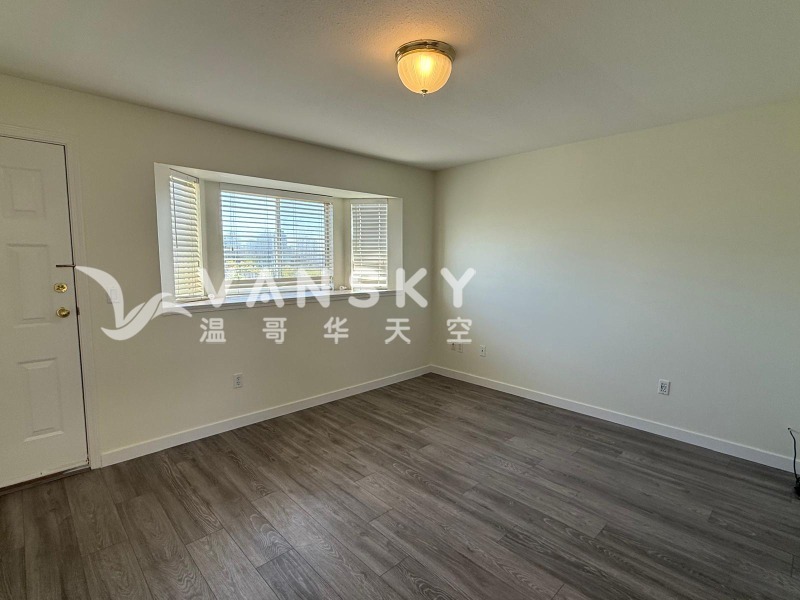 250926193630_WhatsApp Image 2025-09-12 at 17.12.50_3afc3cda.jpg